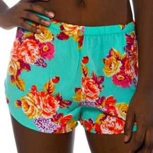 3for15🌟 NWOT Flowy Floral High Waisted Shorts